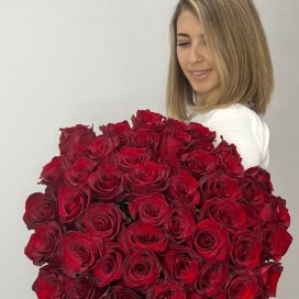 Букет из 51 красной розы (60см)